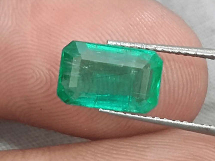 2.74ct Intense Green Emerald GSI Certified - SMSGEMS 
