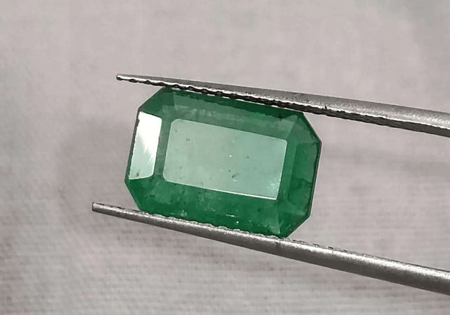 GSI Certified 2.96ct Deep Leaf Green Emerald, 100% Natural Gemstones - SMSGEMS 