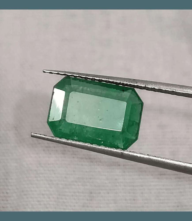 GSI Certified 2.96ct Deep Leaf Green Emerald, 100% Natural Gemstones - SMSGEMS 