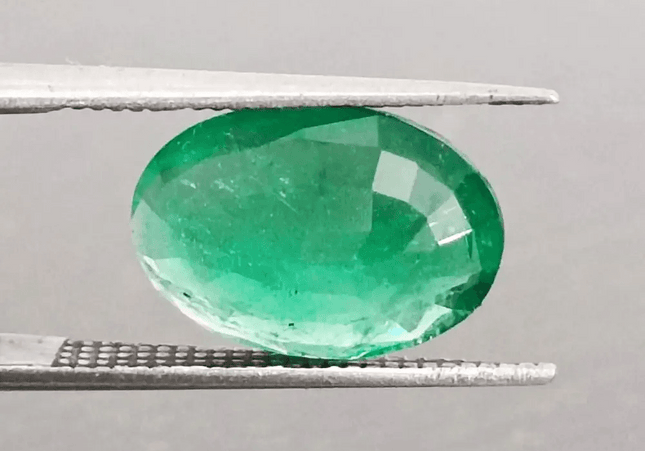 GSI Certified 2.97ct Vivid Green Swat Emerald, Natural Gemstone - SMSGEMS 