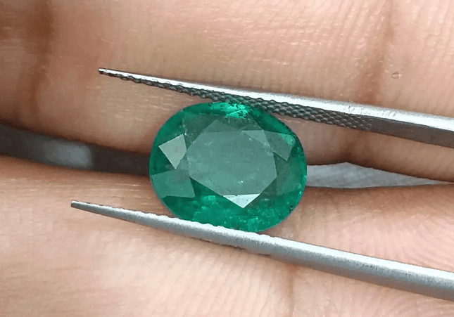 GSI Certified 2.99ct Zambian Emerald, 100% Natural Gemstone - SMSGEMS 