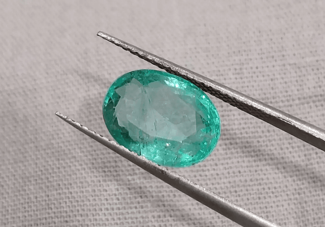 GSI Certified 3.00ct Zambian Emerald, 100% Natural Gemstone - SMSGEMS 
