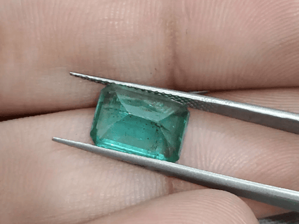GSI Certified 3.05ct Zambian Emerald, 100% Natural Gemstone - SMSGEMS 