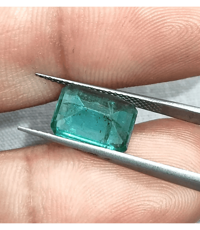 GSI Certified 3.05ct Zambian Emerald, 100% Natural Gemstone - SMSGEMS 