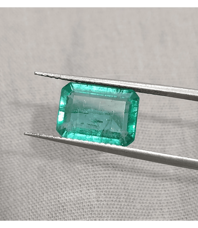 GSI Certified 3.05ct Zambian Emerald, 100% Natural Gemstone - SMSGEMS 