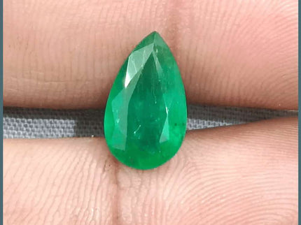 GSI Certified 3.06ct Velvet Green Emerald Natural Earth Mined Gemstone - SMSGEMS 