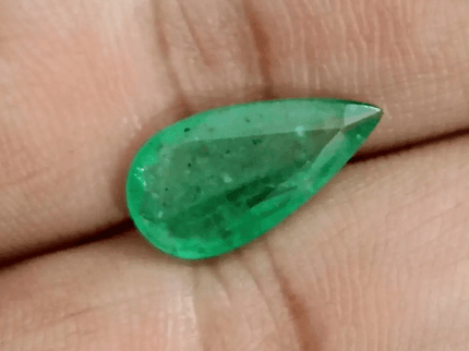 GSI Certified 3.06ct Velvet Green Emerald, Natural Earth mined Gemstone - SMSGEMS 