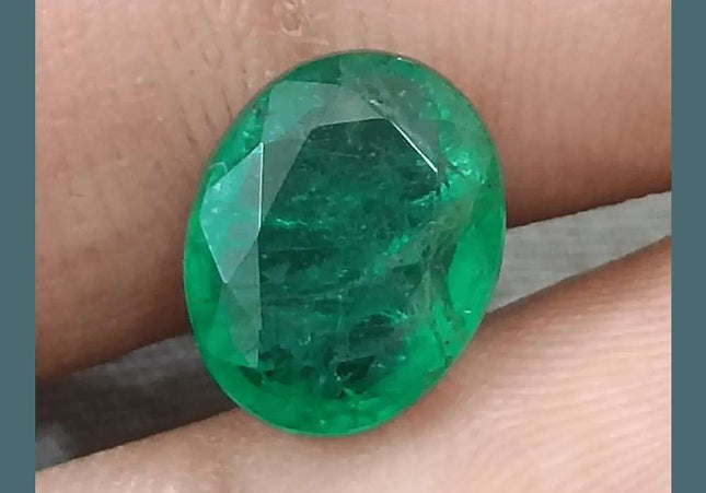 3.19ct Medium Deep Vivid Green Emerald - SMSGEMS 