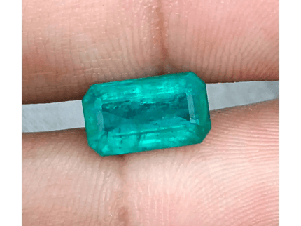 GSI Certified 3.24ct Zambian Emerald , 100% Natural Earth Mined Gemstone. - SMSGEMS 