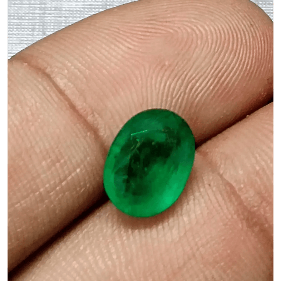 GSI Certified 3.25ct Velvet Green Swat Emerald , 100% Natural Earth Mined Gemstone - SMSGEMS 
