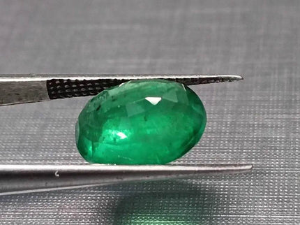 GSI Certified 3.25ct Velvet Green Swat Emerald , 100% Natural Earth Mined Gemstone - SMSGEMS 