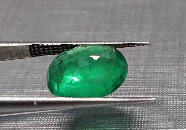 GSI Certified 3.25ct Velvet Green Swat Emerald , 100% Natural Earth Mined Gemstone - SMSGEMS 