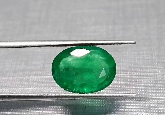 GSI Certified 3.25ct Velvet Green Swat Emerald , 100% Natural Earth Mined Gemstone - SMSGEMS 
