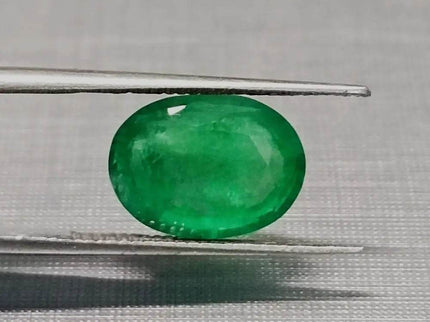 GSI Certified 3.25ct Velvet Green Swat Emerald , 100% Natural Earth Mined Gemstone - SMSGEMS 