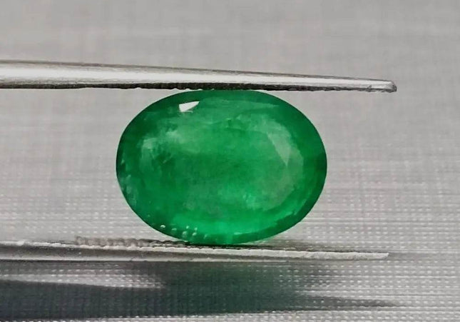 GSI Certified 3.25ct Velvet Green Swat Emerald , 100% Natural Earth Mined Gemstone - SMSGEMS 
