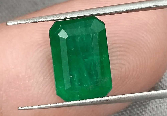 GSI Certified 3.29ct Deep Velvet Green Emerald, Natural Gemstone - SMSGEMS 
