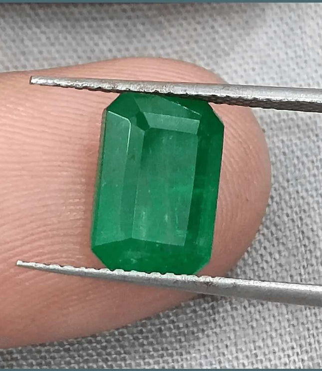 GSI Certified 3.29ct Deep Velvet Green Emerald, Natural Gemstone - SMSGEMS 