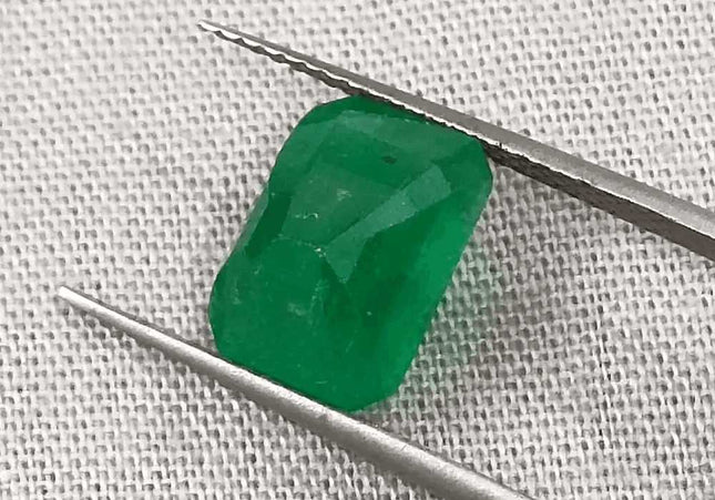 GSI Certified 3.29ct Deep Velvet Green Emerald, Natural Gemstone - SMSGEMS 