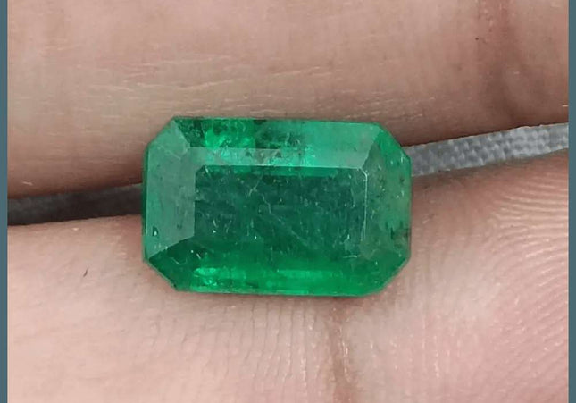 3.38ct Velvet Green Emerald GSI Certified - SMSGEMS 
