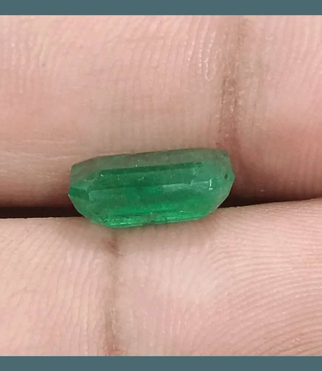 3.38ct Velvet Green Emerald GSI Certified - SMSGEMS 
