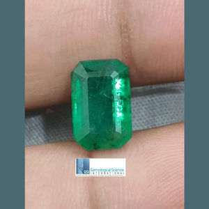 3.38ct Certified Zambian Natural Emerald.