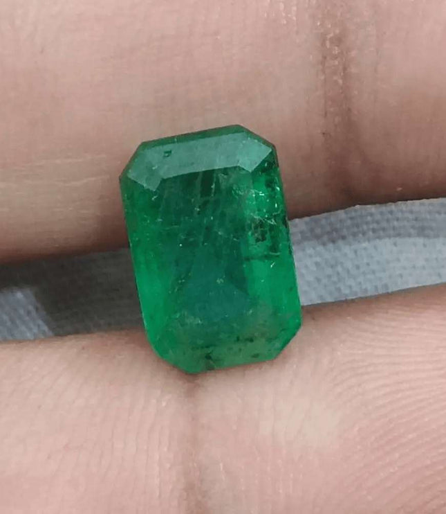 3.38ct Velvet Green Emerald GSI Certified - SMSGEMS 