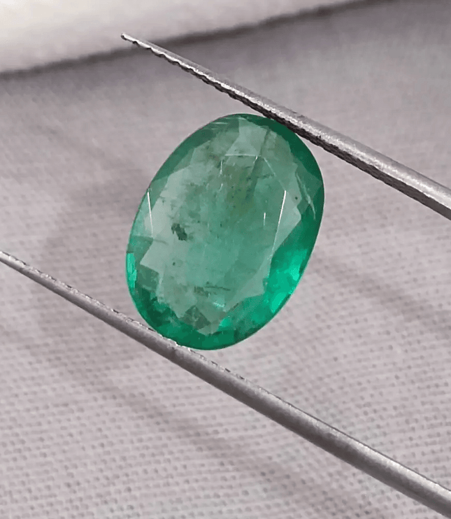 GSI Certified 3.40ct Zambian Emerald, 100% Natural Gemstone - SMSGEMS 
