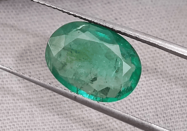 GSI Certified 3.40ct Zambian Emerald, 100% Natural Gemstone - SMSGEMS 