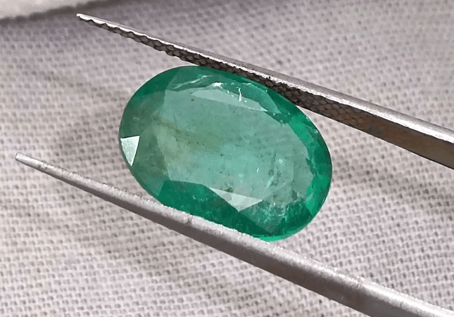 GSI Certified 3.40ct Zambian Emerald, 100% Natural Gemstone - SMSGEMS 