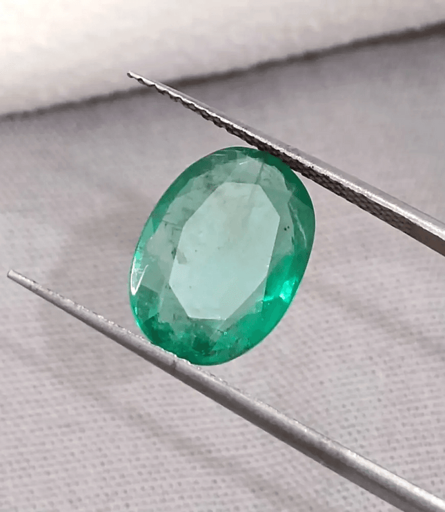 GSI Certified 3.40ct Zambian Emerald, 100% Natural Gemstone - SMSGEMS 