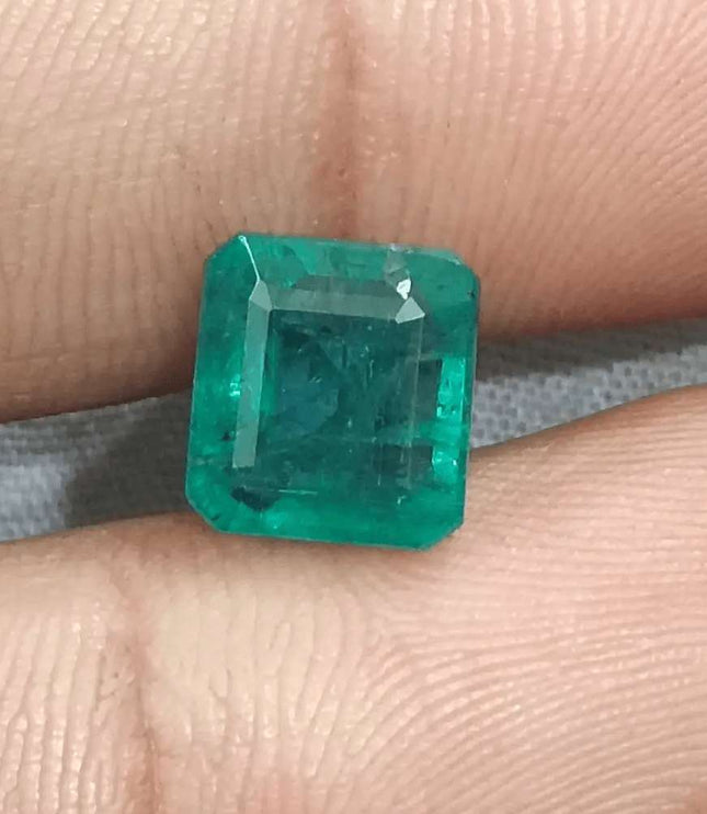3.42ct Deep Green Emerald certified by GSI - SMSGEMS 