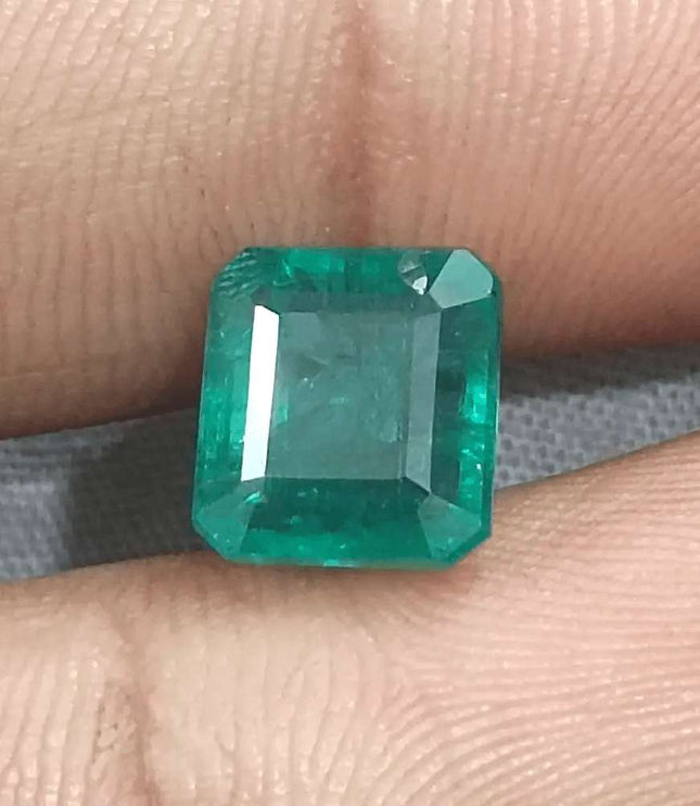 3.42ct Deep Green Emerald certified by GSI - SMSGEMS 
