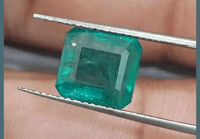 3.42ct Deep Green Emerald certified by GSI - SMSGEMS 