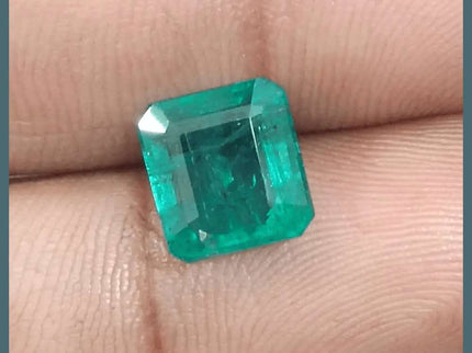 3.42ct Deep Green Emerald certified by GSI - SMSGEMS 