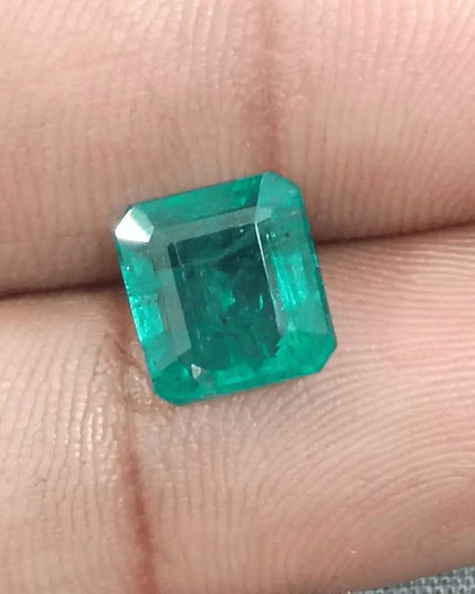 3.42ct Deep Green Emerald certified by GSI - SMSGEMS 