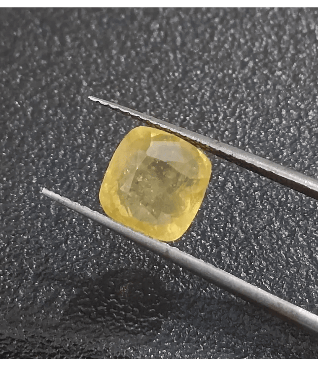 GSI Certified 3.48ct Vivid Yellow Sapphire, Natural untreated Gemstone - SMSGEMS 