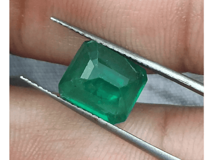 GSI Certified 3.50ct Deep Green Swat Emerala, Natural Gemstone - SMSGEMS 
