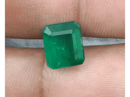 GSI Certified 3.50ct Deep Green Swat Emerala, Natural Gemstone - SMSGEMS 