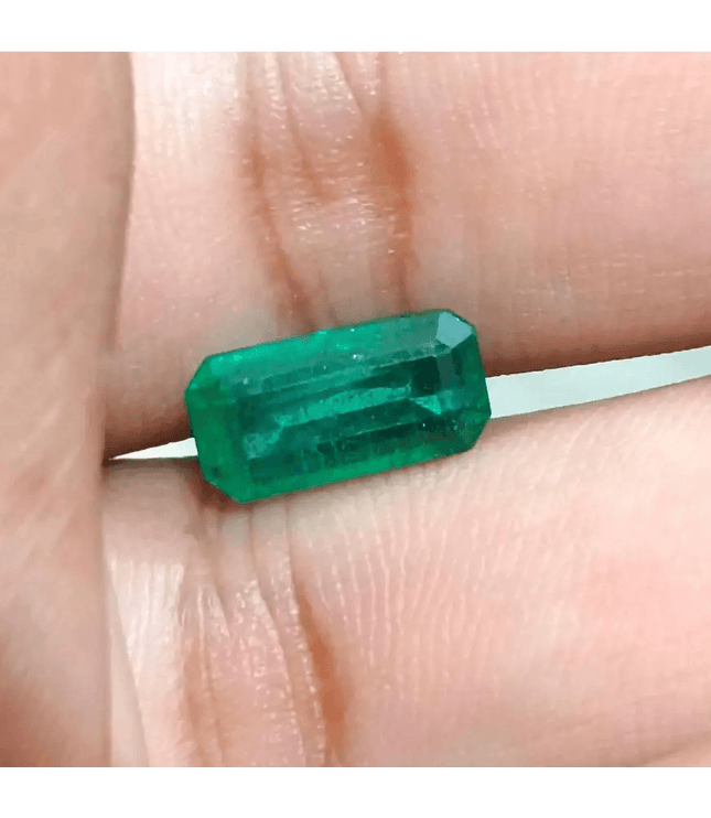 GSI Certified 3.60ct Medium Vivid Green Swat Emerald , 100% Natural Earth Mined Gem. - SMSGEMS 