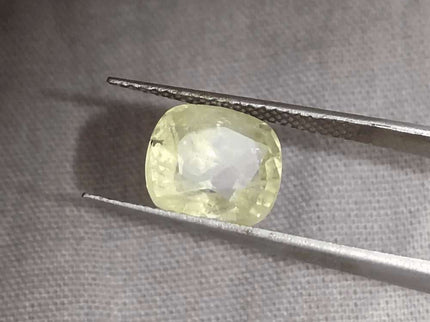 3.60ct Natural Ceylon Yellow Sapphire GSI Certified - SMSGEMS 