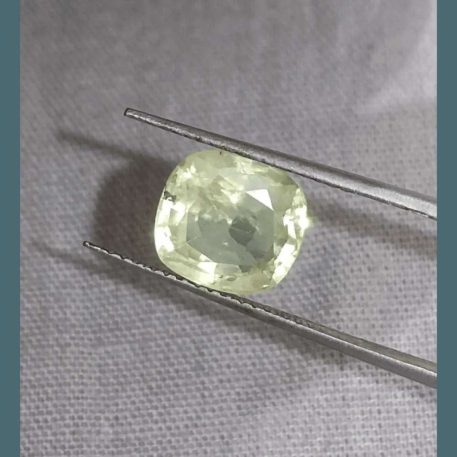 3.60ct Natural Ceylon Yellow Sapphire GSI Certified - SMSGEMS 