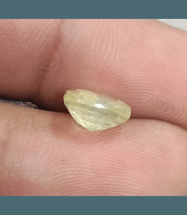 3.60ct Natural Ceylon Yellow Sapphire GSI Certified - SMSGEMS 