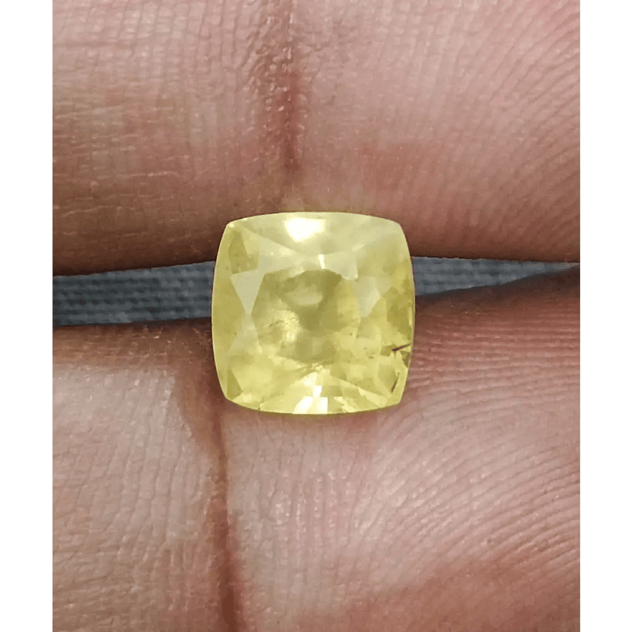 GSI Certified 3.85ct Vivid Yellow Sapphire, Natural Untreated Gemstone. - SMSGEMS 