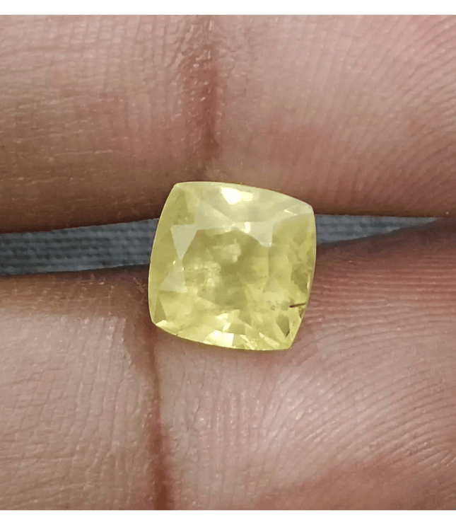 GSI Certified 3.85ct Vivid Yellow Sapphire, Natural Untreated Gemstone. - SMSGEMS 