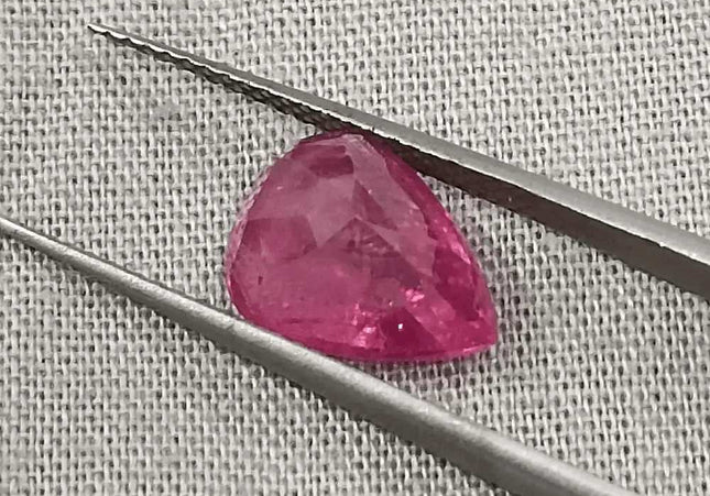 4.12ct Mozambique Ruby Natural Untreated Gemstone GSI Certified - SMSGEMS 