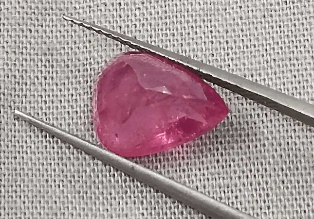4.12ct Mozambique Ruby Natural Untreated Gemstone GSI Certified - SMSGEMS 