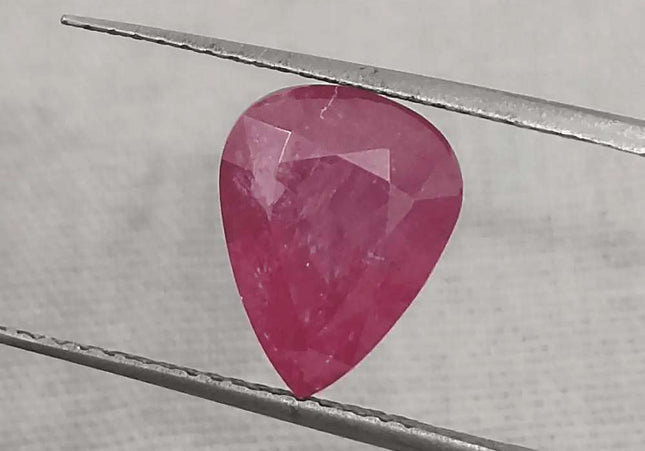 4.12ct Mozambique Ruby Natural Untreated Gemstone GSI Certified - SMSGEMS 