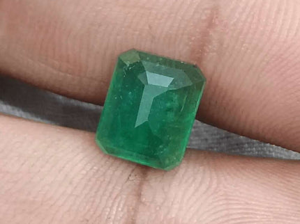 GSI Certified 4.17ct Velvet Green Emerald Natural Earth Mined Gemstone - SMSGEMS 