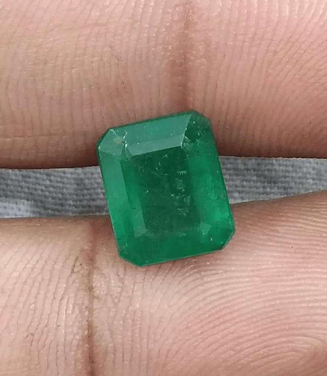 GSI Certified 4.17ct Velvet Green Emerald Natural Earth Mined Gemstone - SMSGEMS 