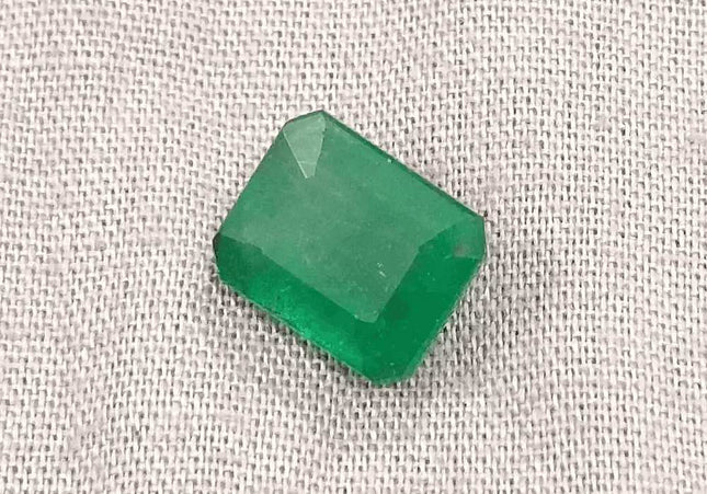 GSI Certified 4.17ct Velvet Green Emerald Natural Earth Mined Gemstone - SMSGEMS 